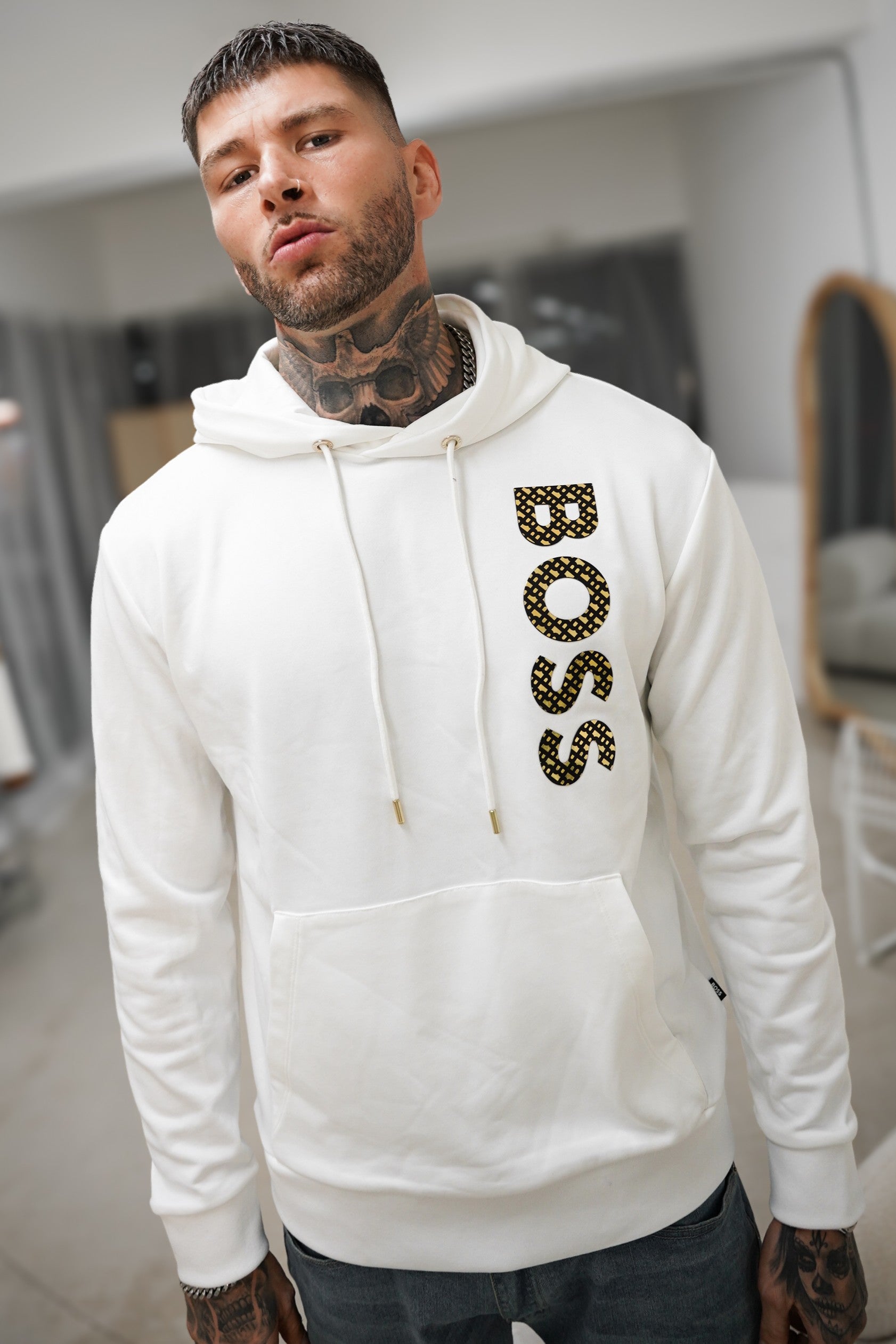 LUXURY HUB BOSS SEEGER HOODIE