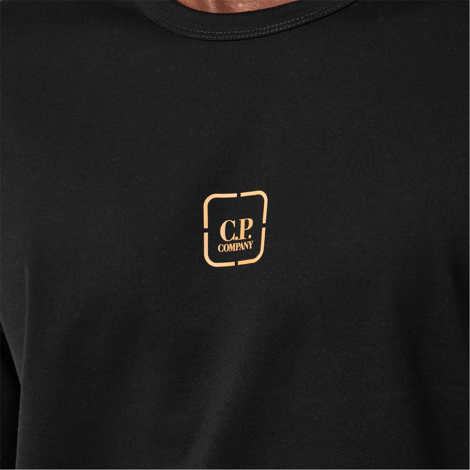 LUXURY HUB CP COMPANY METROPOLIS BACK LOGO TEE