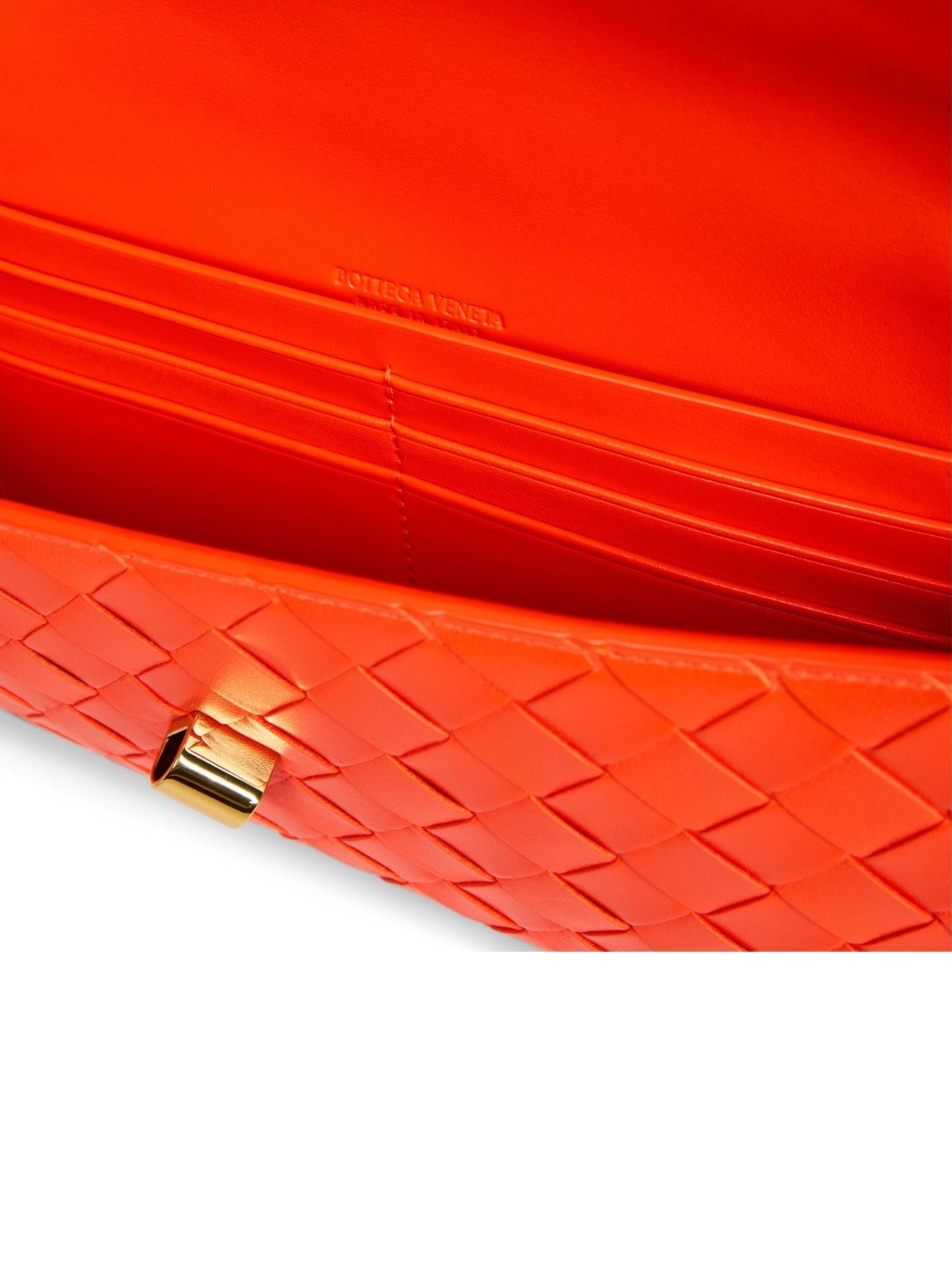 LUXURY HUB BOTTEGA VENETA LONG CLUTCH ANDIAMO WITH HANDLE