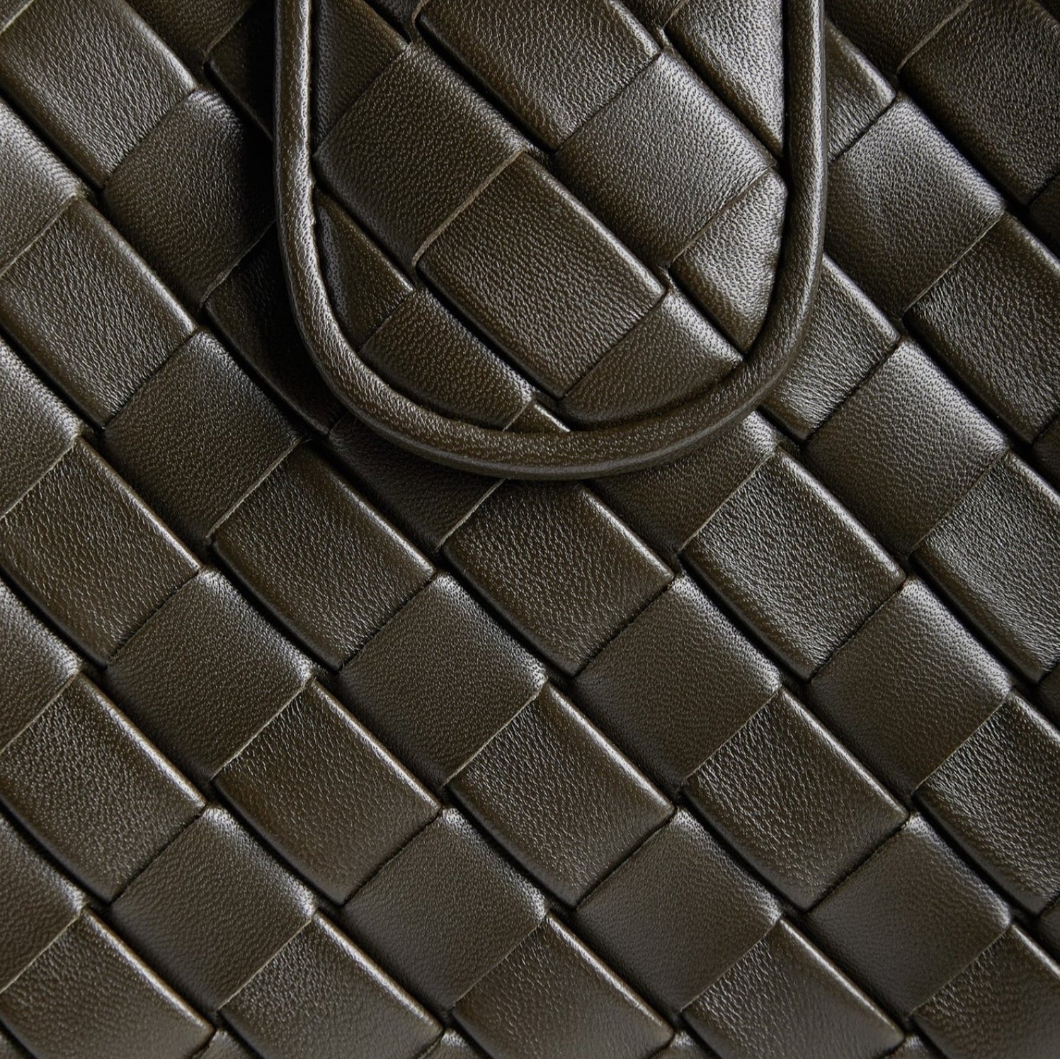 LUXURY HUB BOTTEGA VENETA LAUREN 1980 TEEN CLUTCH WITH CHAIN