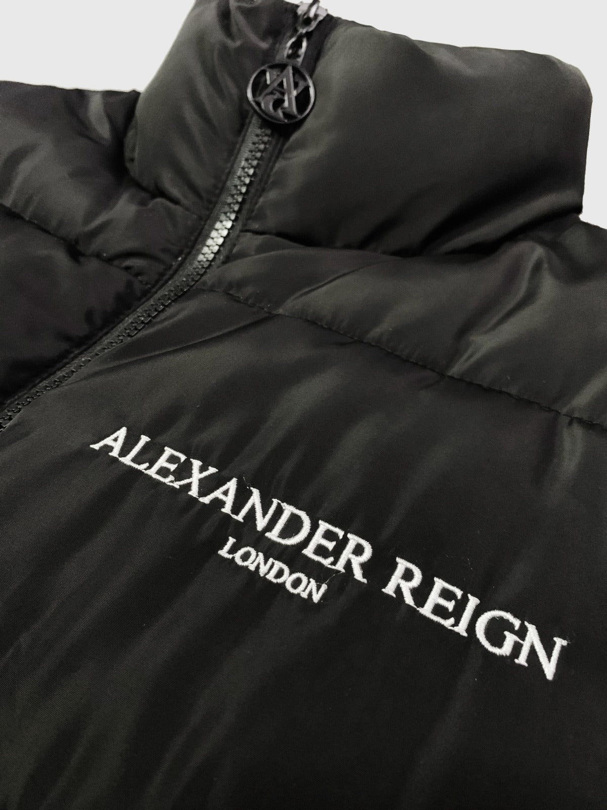 LUXURY HUB ALEXANDER REIGN BODY WARMER
