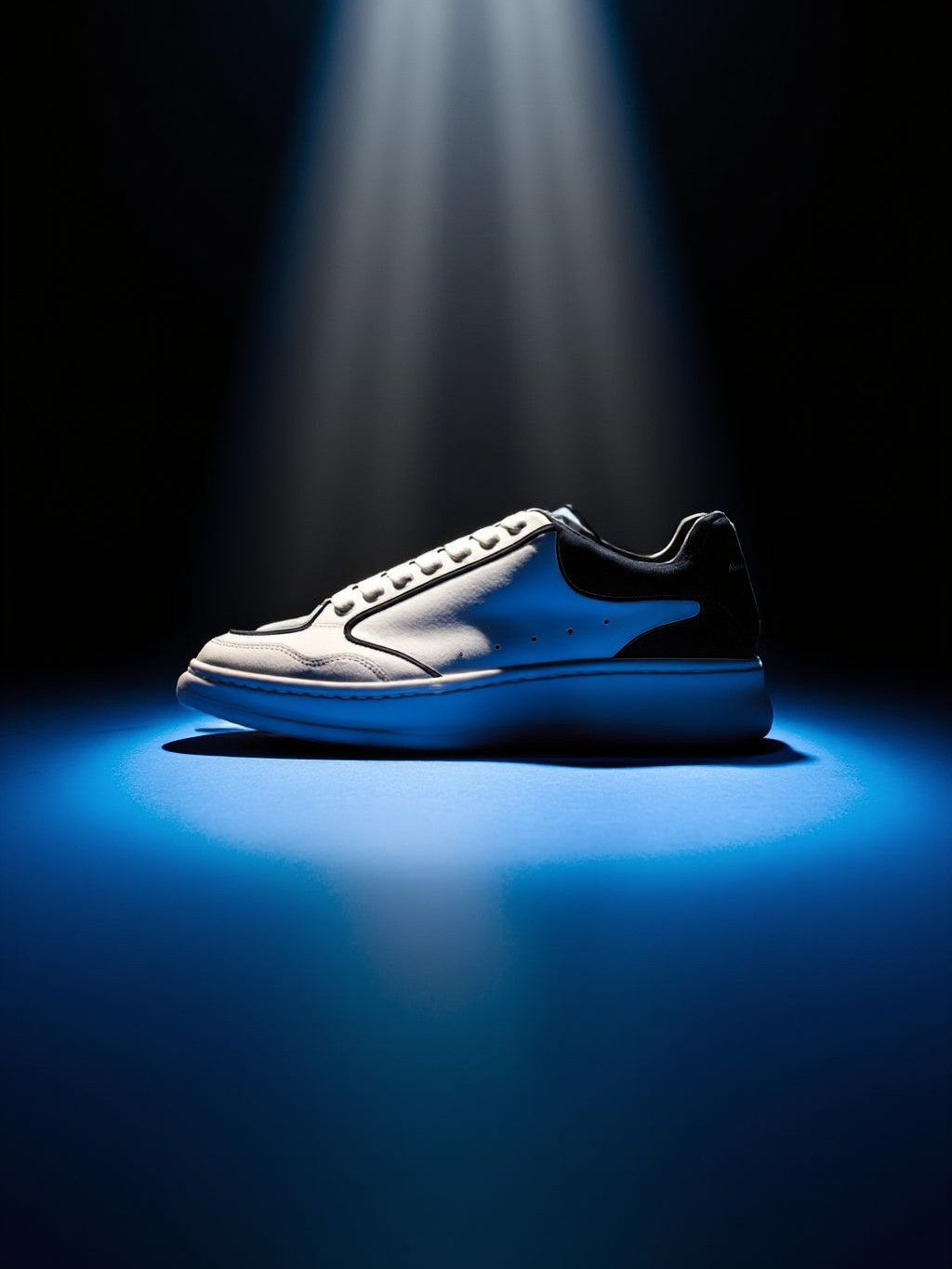 LUXURY HUB ALEXANDER MCQUEEN PANELLED OVERSIZED SNEAKERS