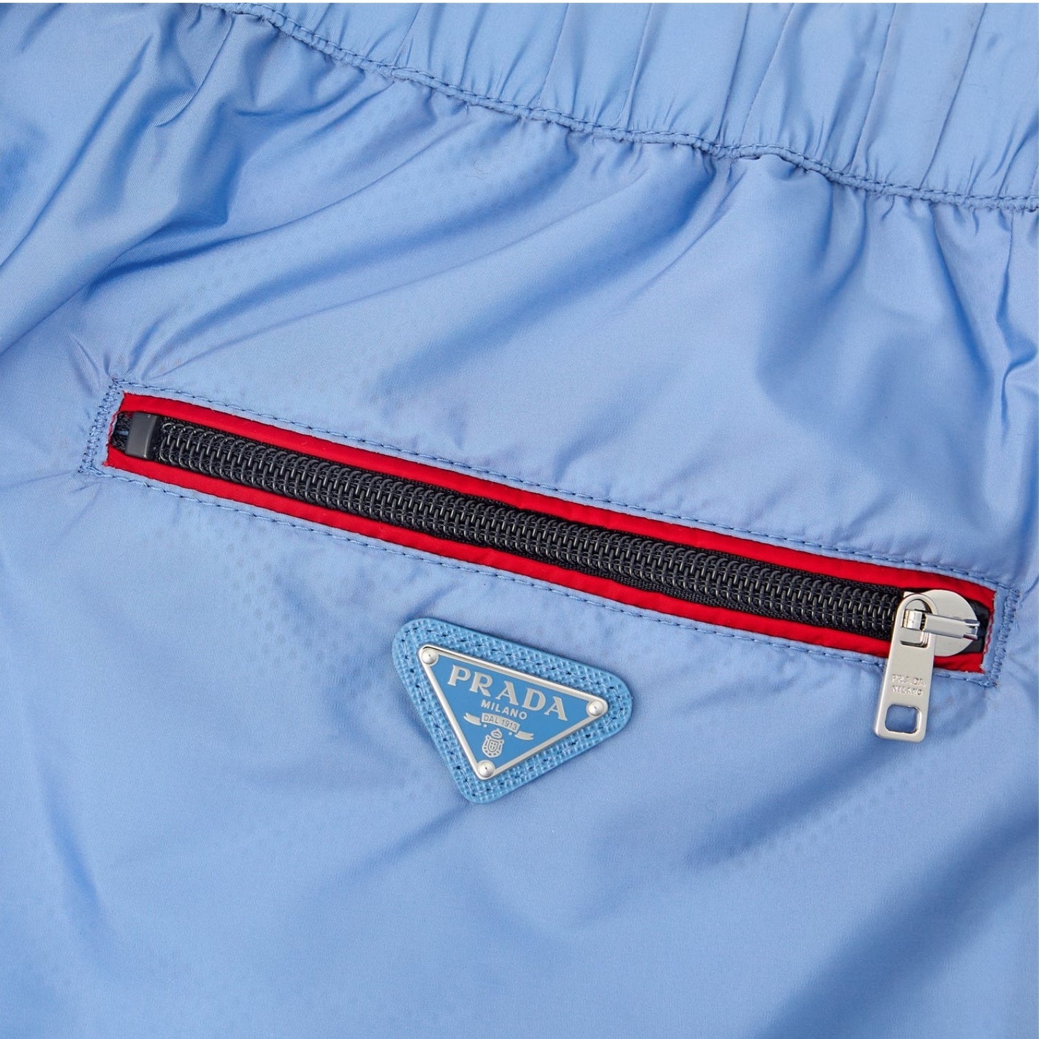 LUXURY HUB PRADA MEN'S ZIPPED SWIM SHORTS