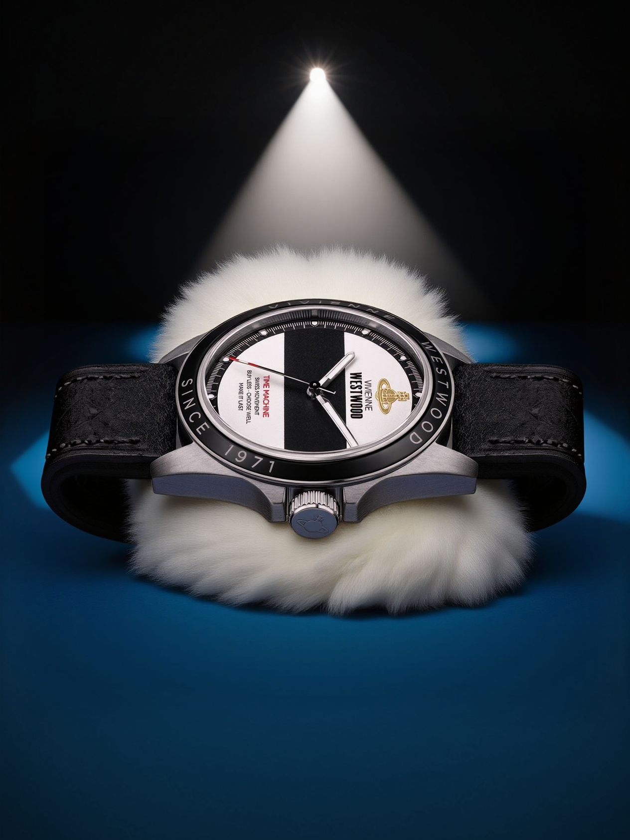 LUXURY HUB VIVIENNE WESTWOOD VIVIENNE WESTWOOD THE BLACKWALL WATCH VV293BKBK