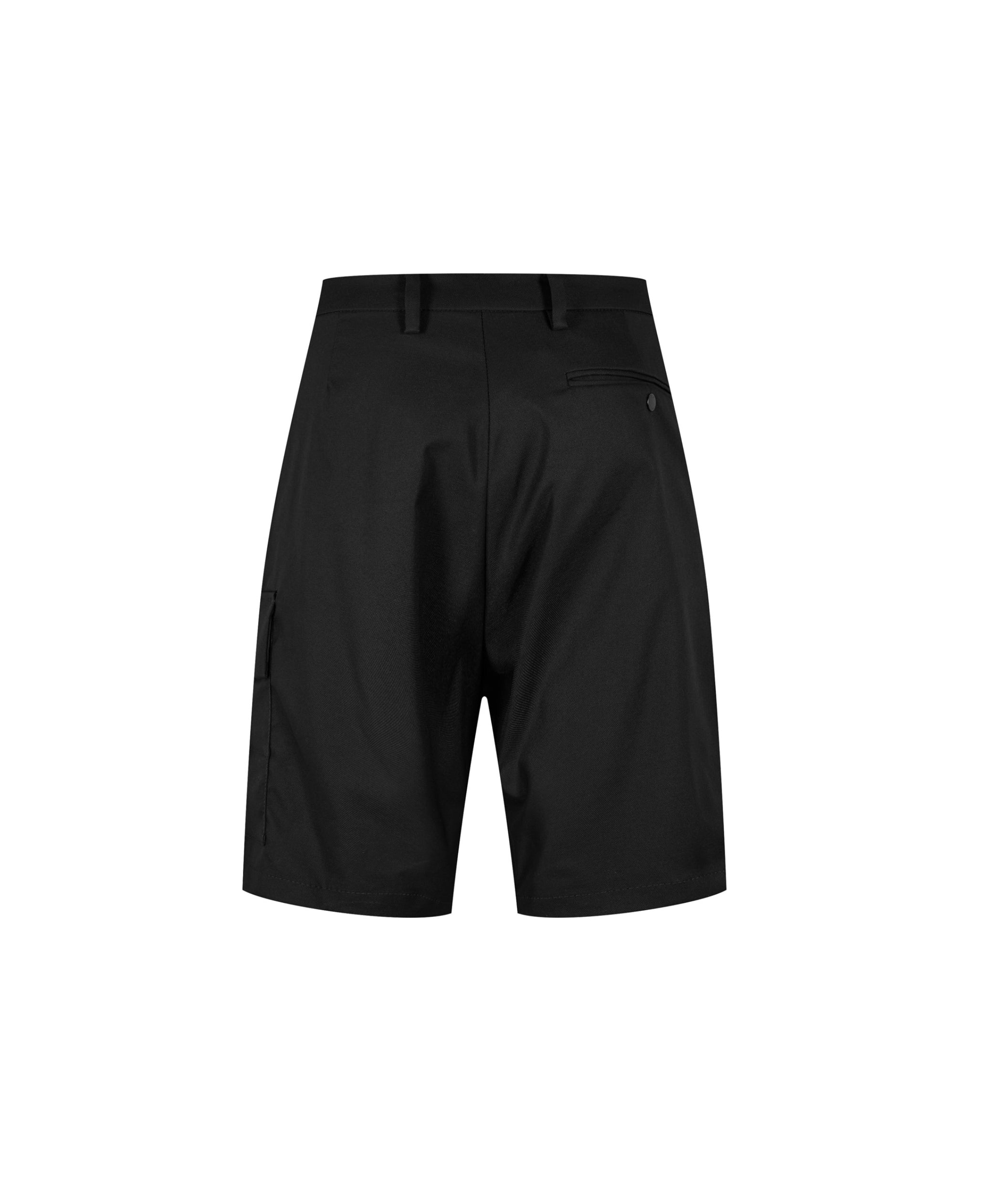 LUXURY HUB CP COMPANY METROPOLIS BERMUDA CARGO SHORTS