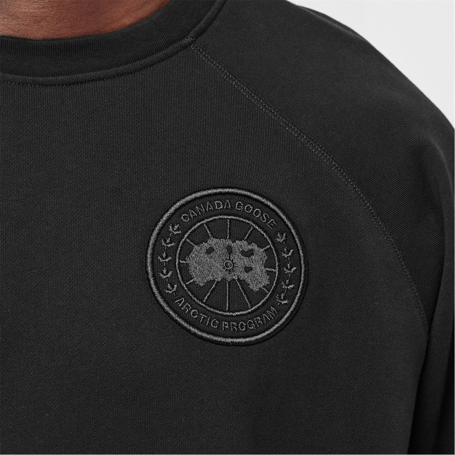 LUXURY HUB CANADA GOOSE MEN'S CREW SWEATSHIRT