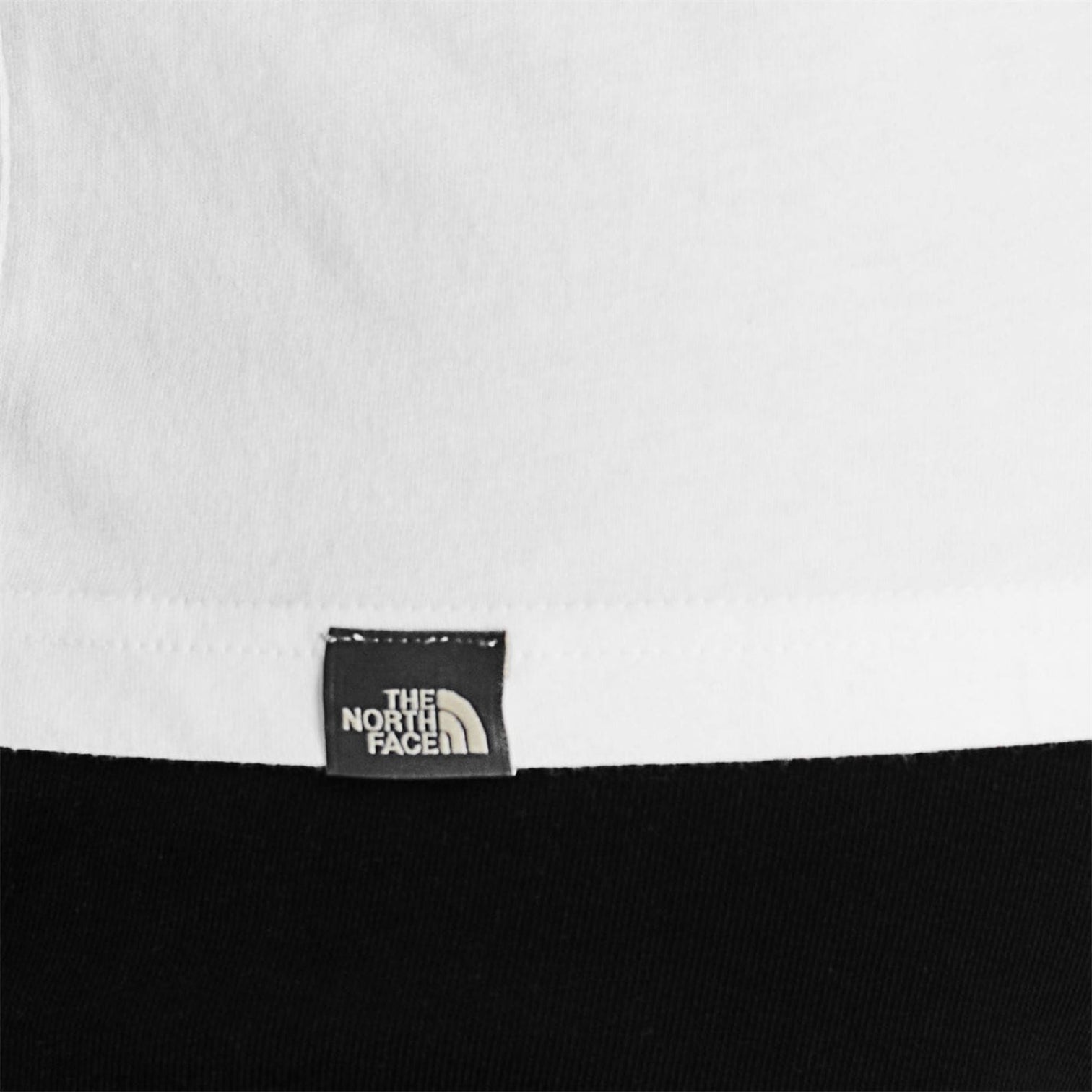 LUXURY HUB THE NORTH FACE MEN’S REDBOX TEE