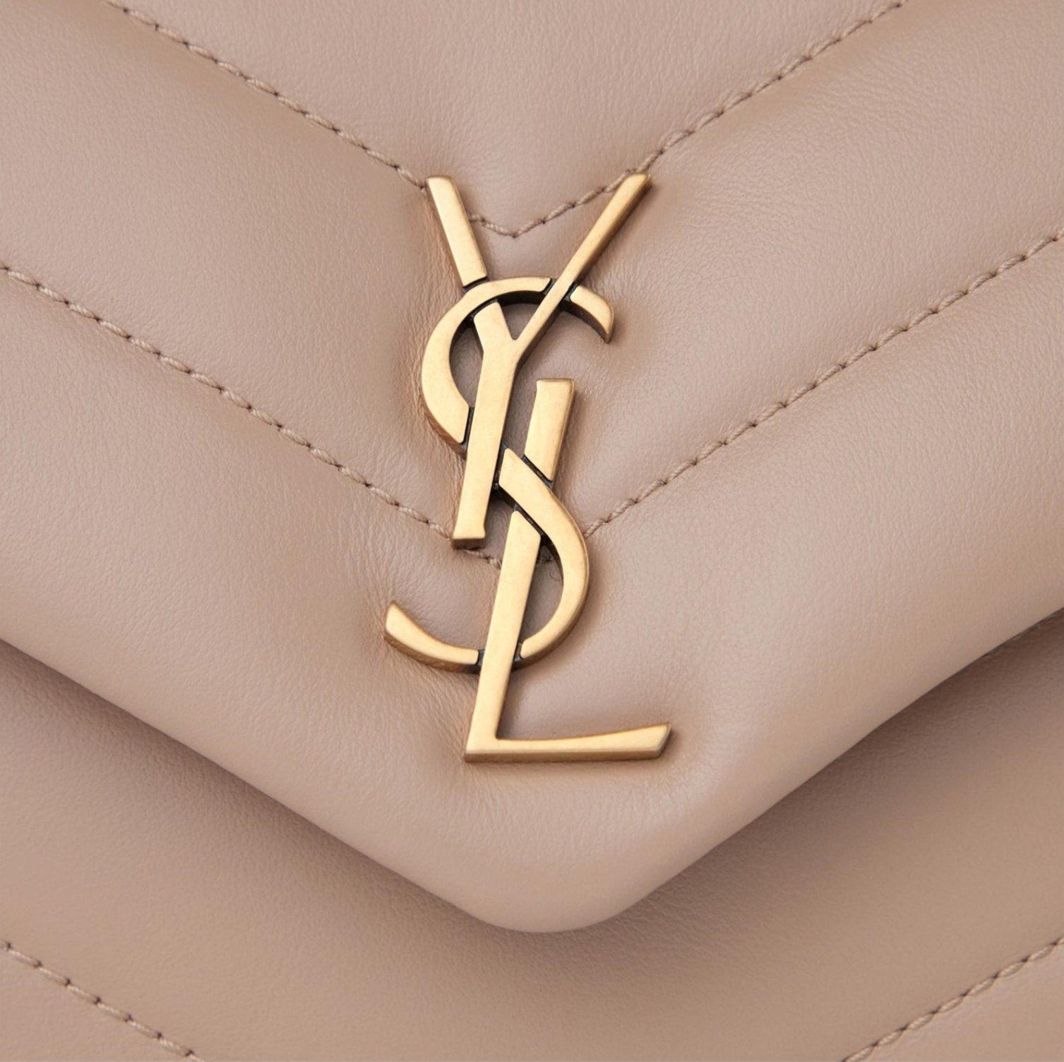 LUXURY HUB SAINT LAURENT TOY LOULOU BAG