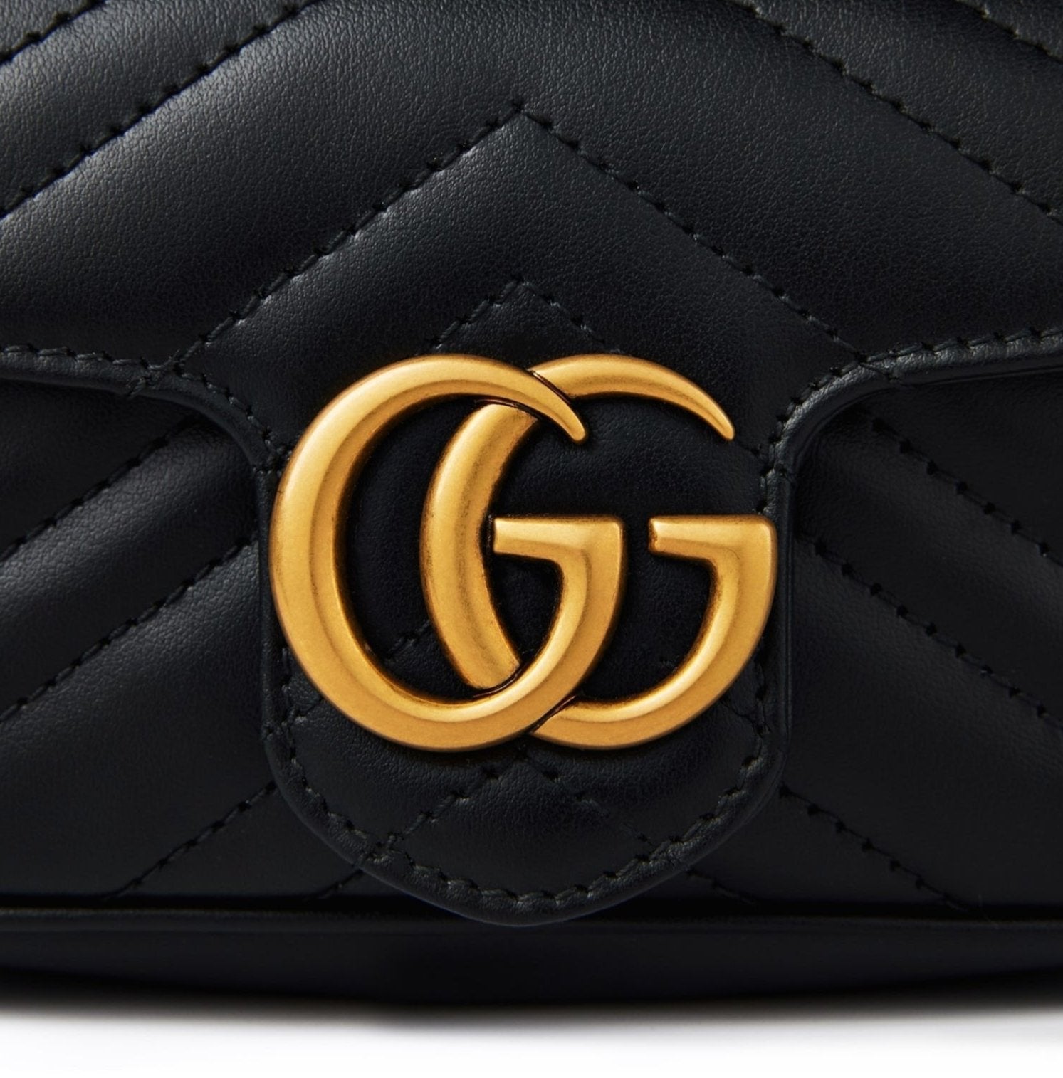 LUXURY HUB GUCCI GG MARMONT SUPER MINI BAG