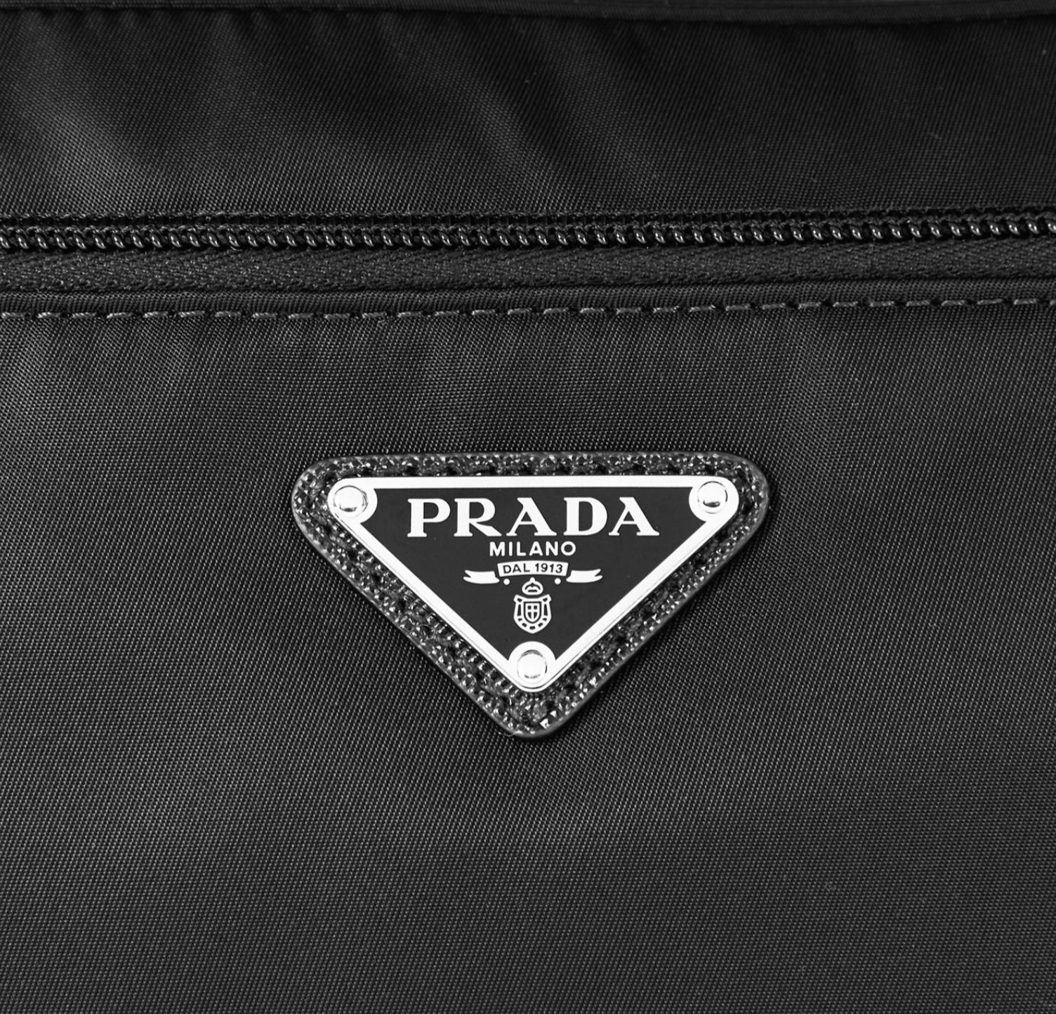 LUXURY HUB PRADA RE-NYLON BELT BAG