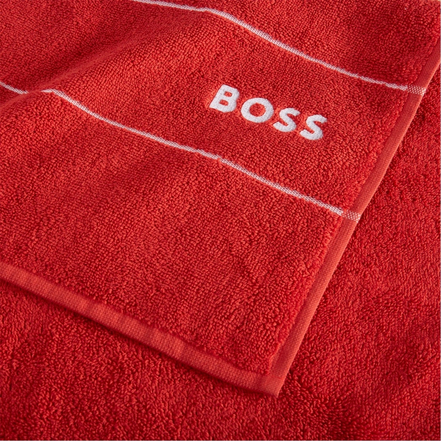 LUXURY HUB BOSS HOME PLAIN TOWEL