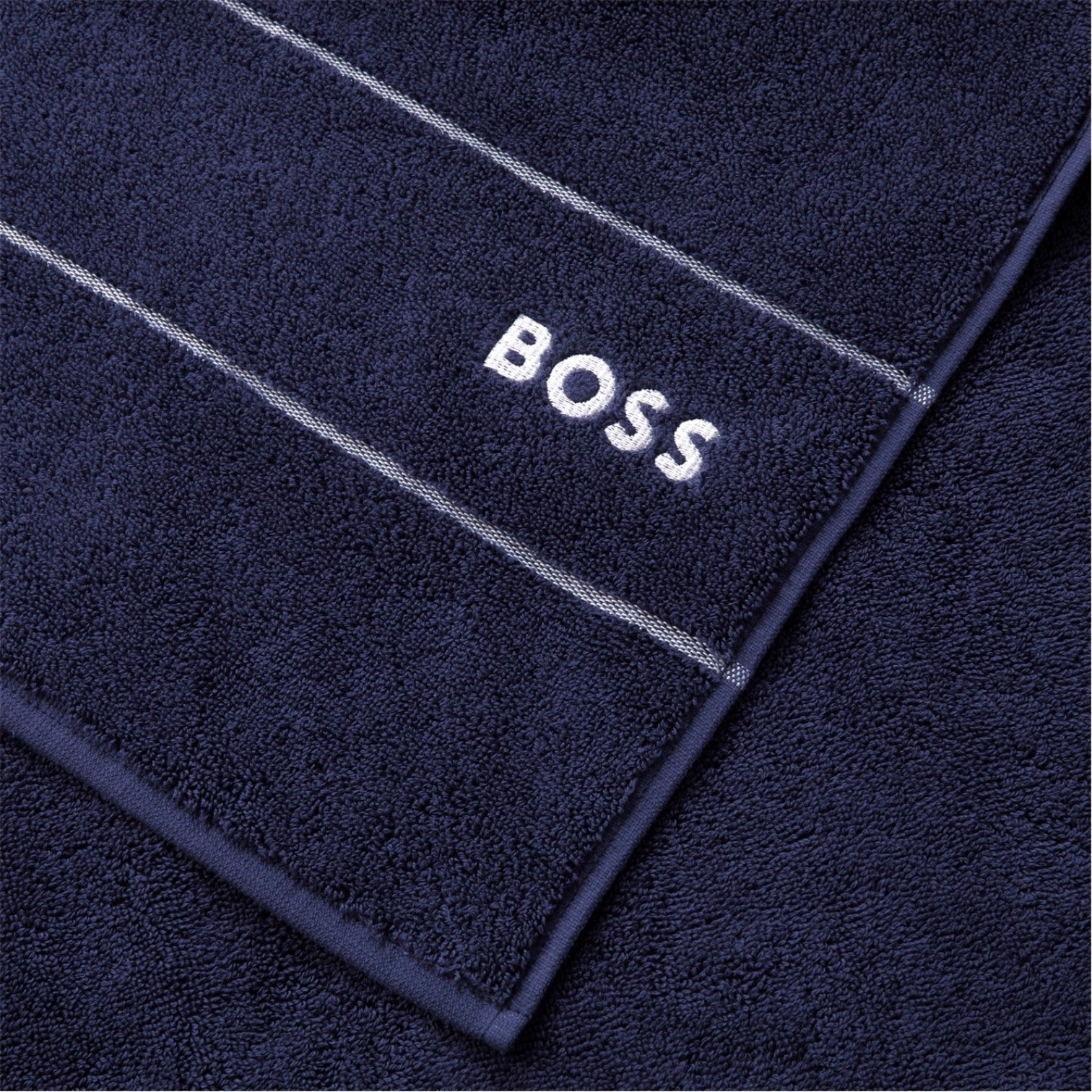 LUXURY HUB BOSS HOME PLAIN TOWEL