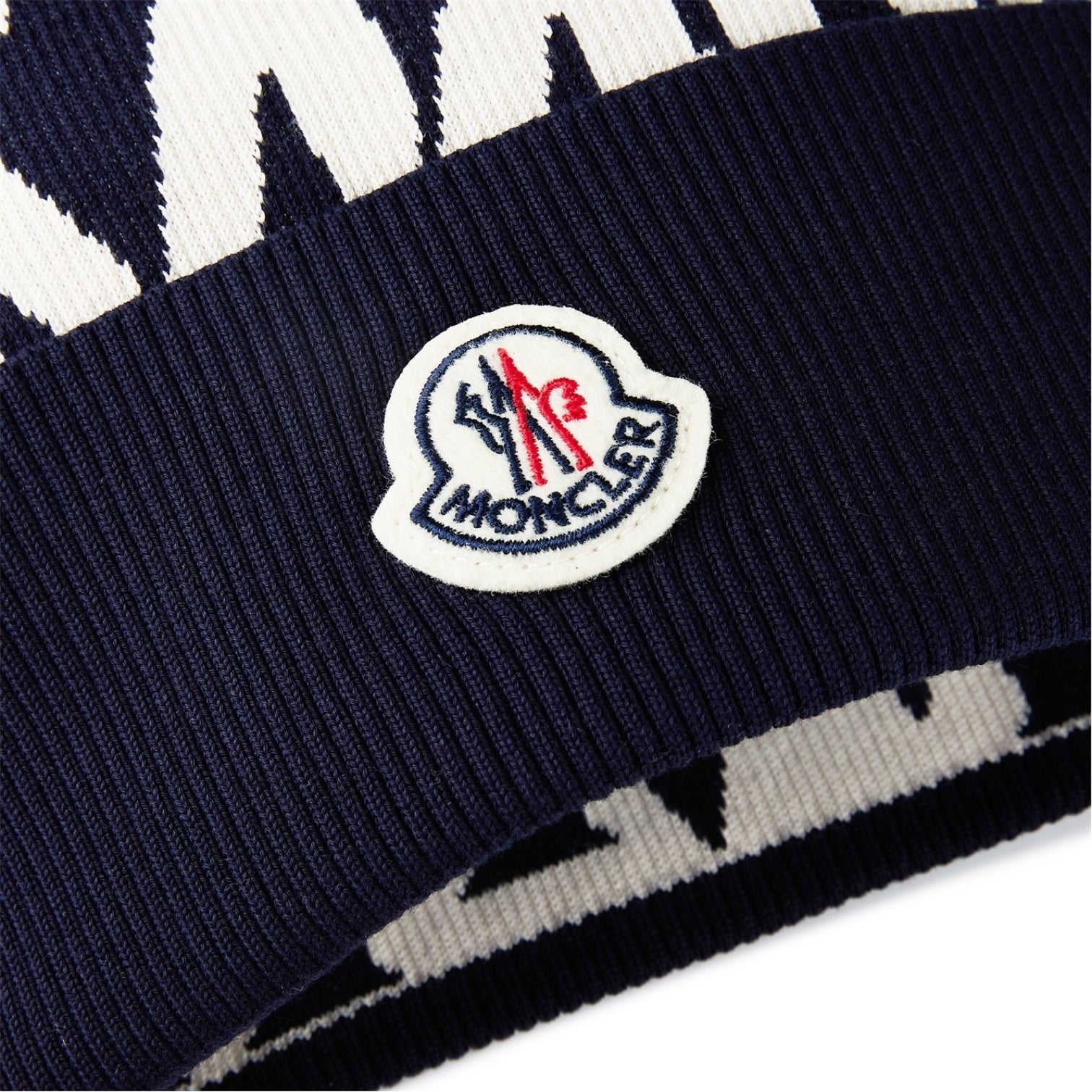 LUXURY HUB MONCLER LOGO INTARSIA RIBBED BEANIE